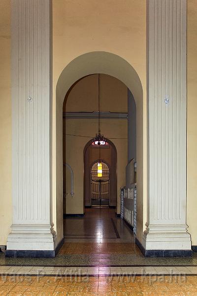 1C4F4983.jpg